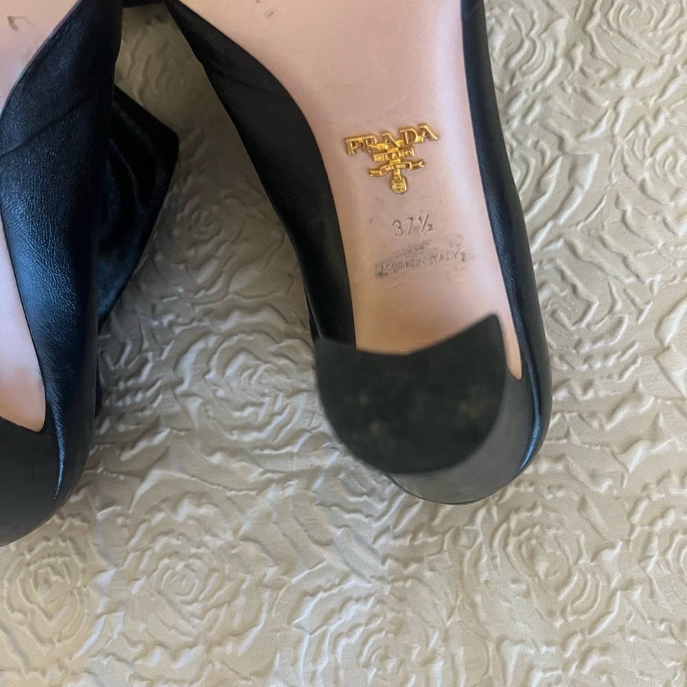✅Prada Black Leather Draped Ankle Booties. European size 37.5 =7.5 US size) - Picture 10 of 15